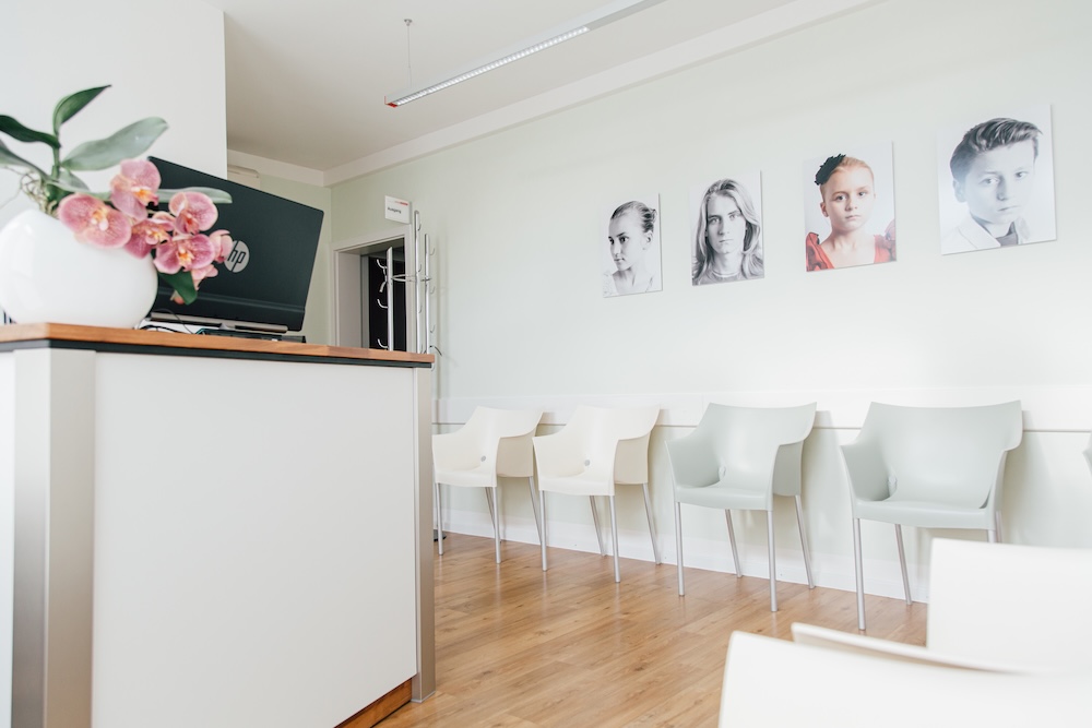 Hautärzte Braunschweig – Microneedling – Abbinder Hautärzte Braunschweig - Microneedling - Abbinder