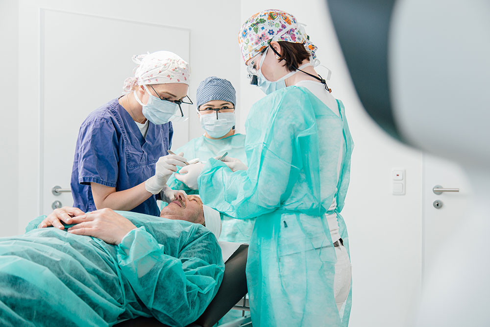 Haartransplantation Braunschweig – Verpflanzung von Eigenhaar Haartransplantation Braunschweig - Verpflanzung von Eigenhaar